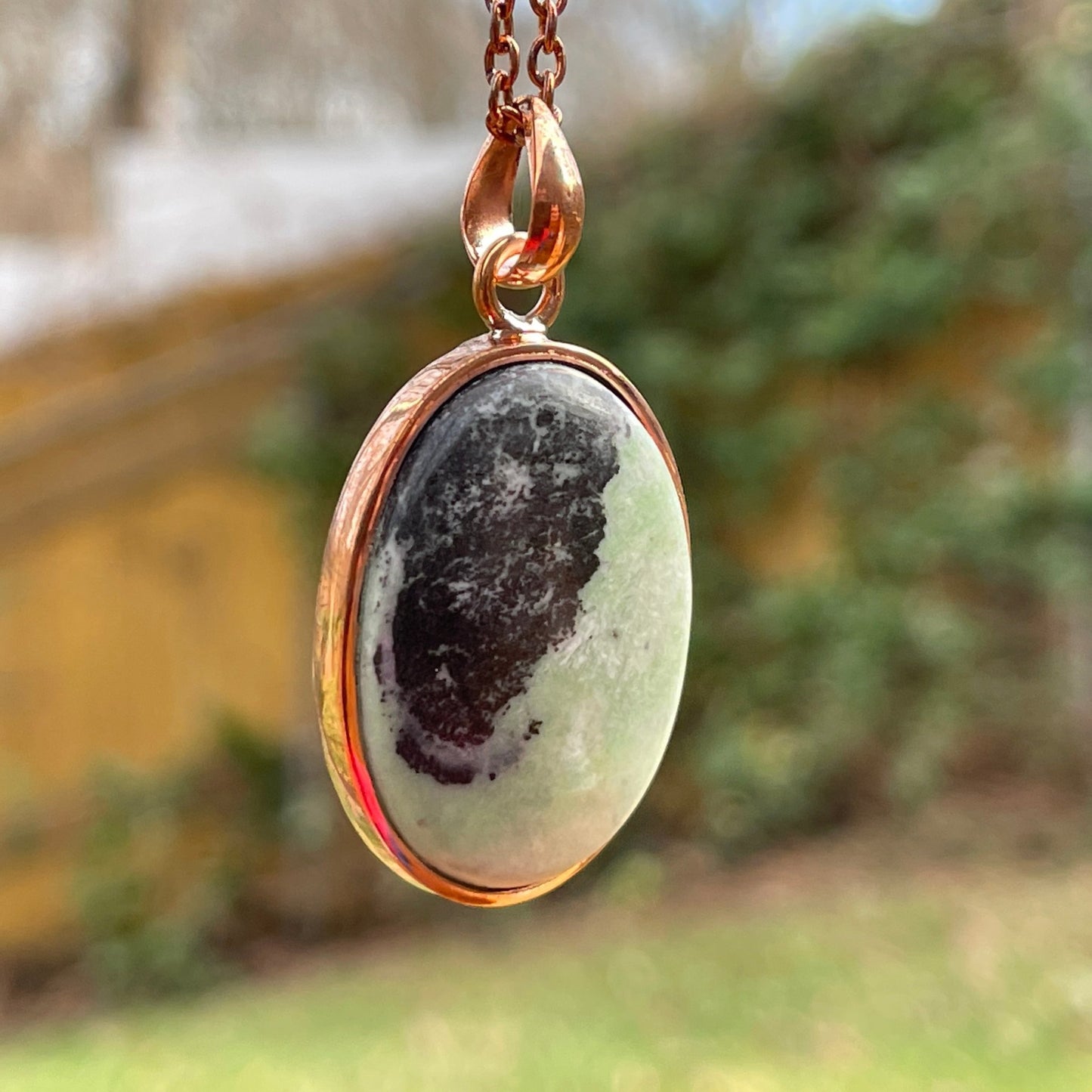 Kammererite Pendant - Healing Stone Beings