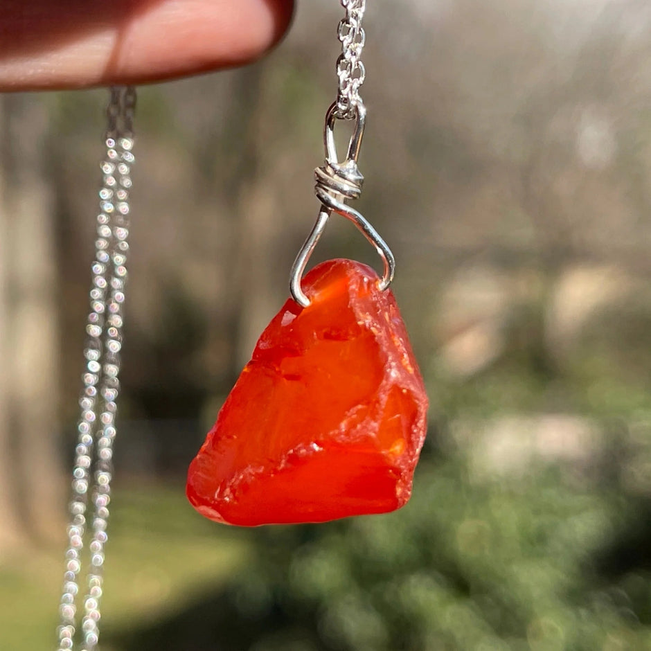 Unlocking the Power of Sacral Chakra Stones: Ignite Your Creativity and Passion - Healing Stone Beings