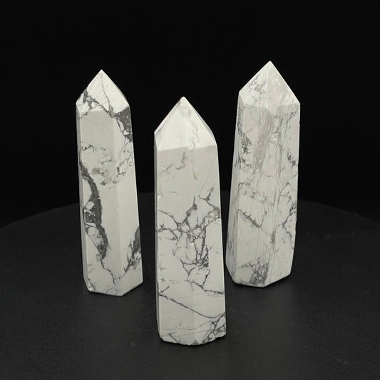 Howlite Tower (Medium)