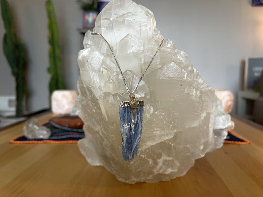 Kyanite & Quartz Pendant - Healing Stone Beings