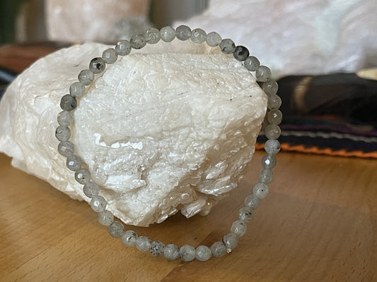 Labradorite Bracelet - Healing Stone Beings