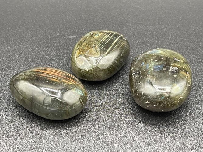 Labradorite Palm Stone - Healing Stone Beings