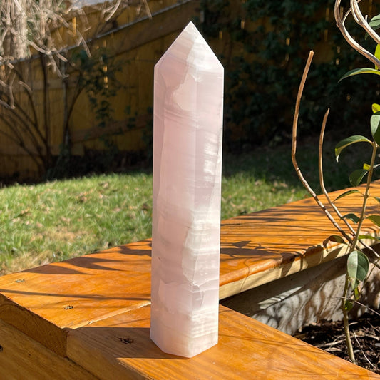 Mangano Calcite Tower - Healing Stone Beings