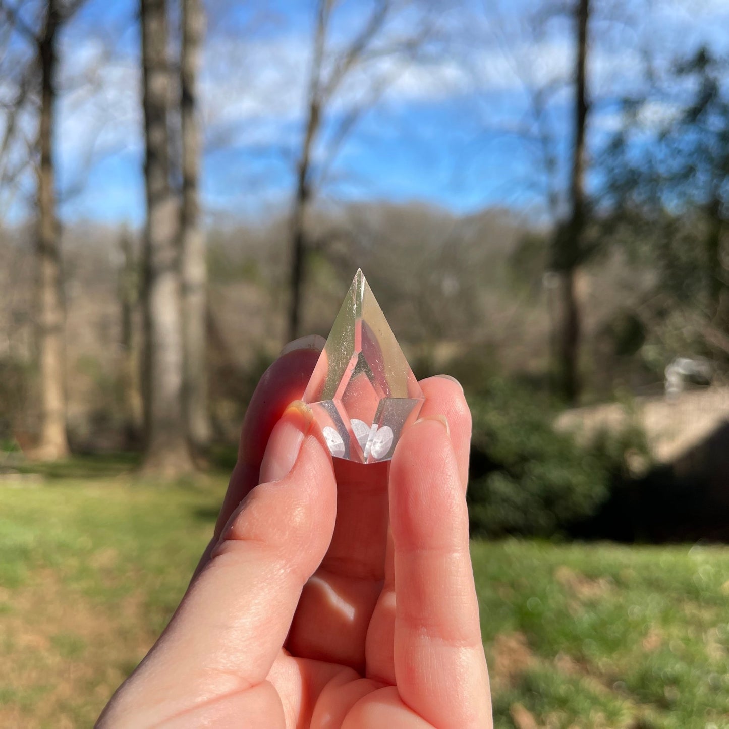 Quartz Channeling Triangle - Healing Stone Beings