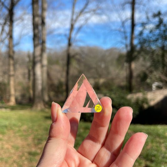 Quartz Channeling Triangle - Healing Stone Beings